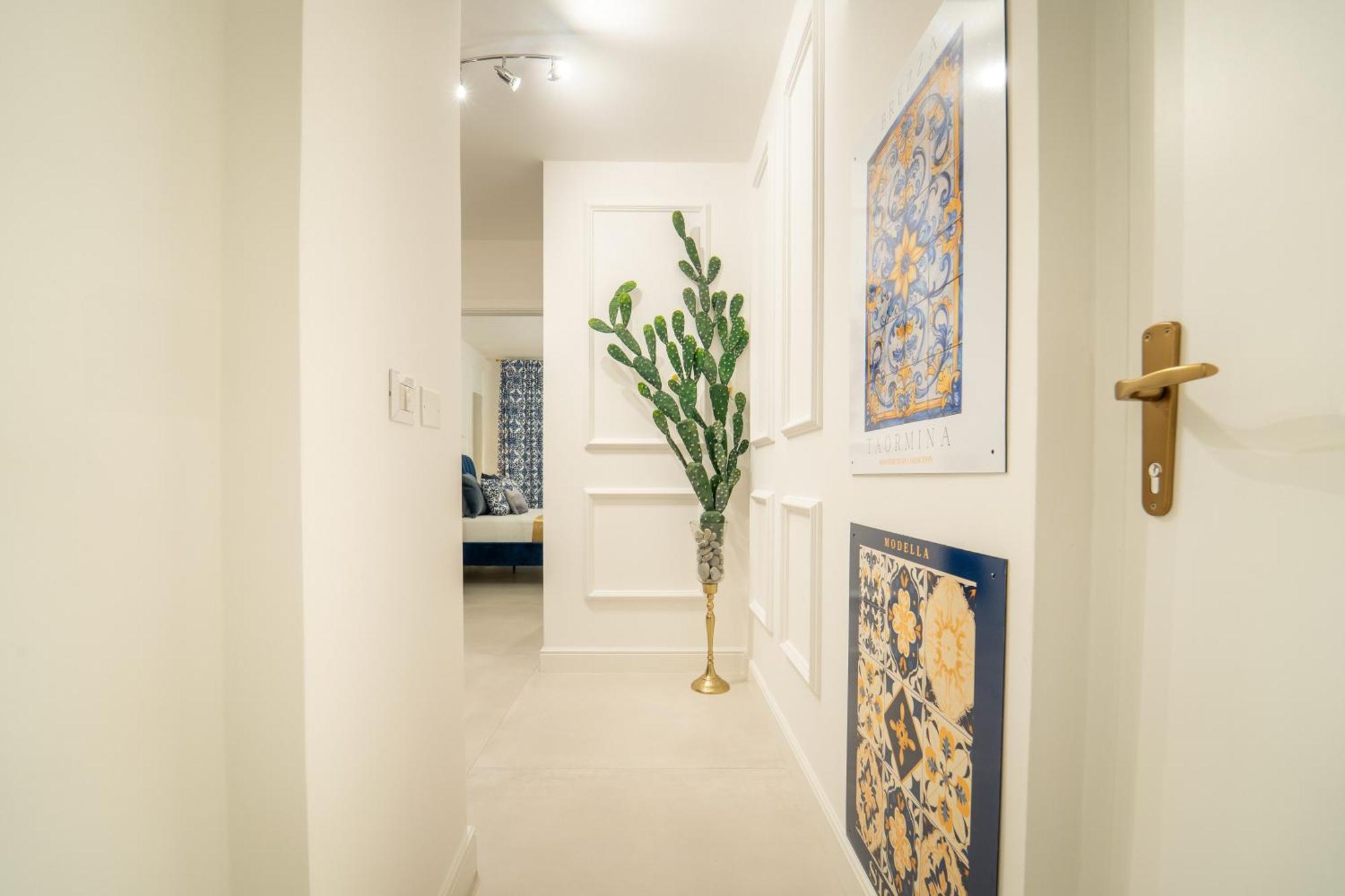 Johnny'S Suites Taormina Beach Bay Extérieur photo